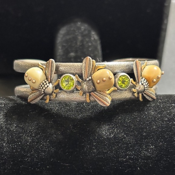 Zealandia 925 14KGF Cuff Hand Carved Fossilized Walrus Tusk Bees Peridot Unique - Picture 2 of 16